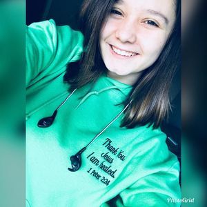 Meet your Posher, Alexis